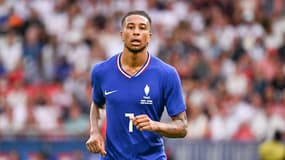 Michael Olise avec le maillot des Bleus lors des Jeux olympiques, le 9 août 2024