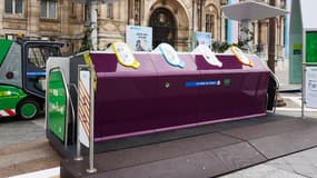 Prototype Trilib' présenté en novembre 2015 sur le parvis de l'hôtel de ville de Paris, en amont de la COP21.