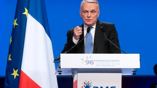 Jean-Marc Ayrault a brossé les élus dans le sens du poil au Congrès 2013 des maires de France