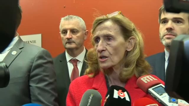 Nicole Belloubet ce mardi soir à la prison de Condé-sur-Sarthe.