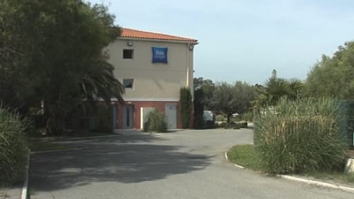 L'homme et la fillette ont été retrouvés morts dans cet hôtel, en bord de route.