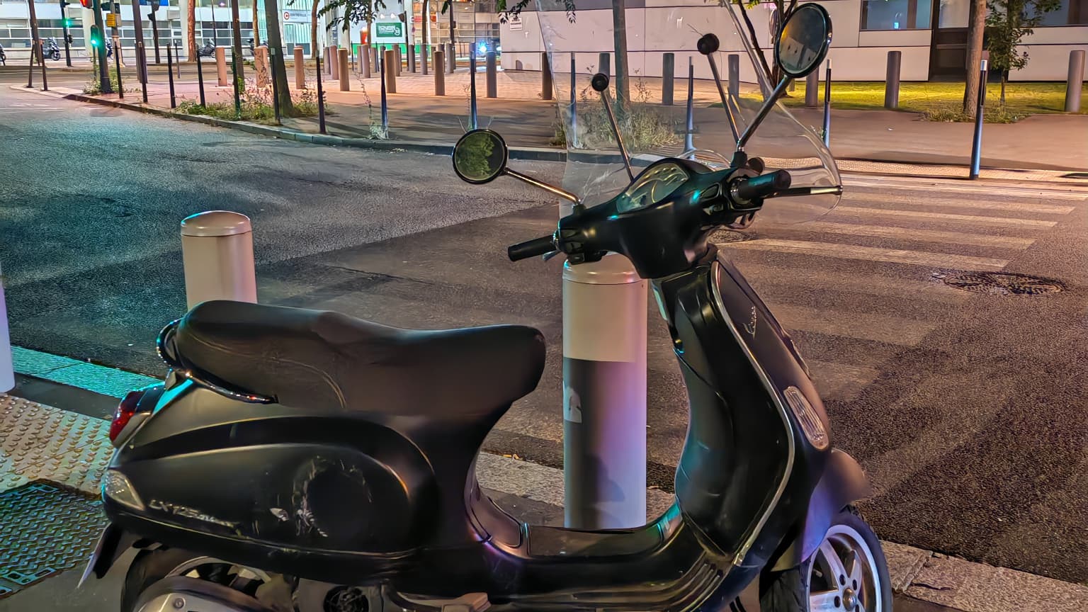 Le Honor Magic V3 apporte un peu trop de lumière avec le mode Cliché nocturne.