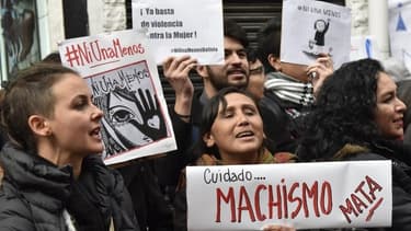 Une manifestation contre les violences faites aux femmes en 2016 en Bolivie.