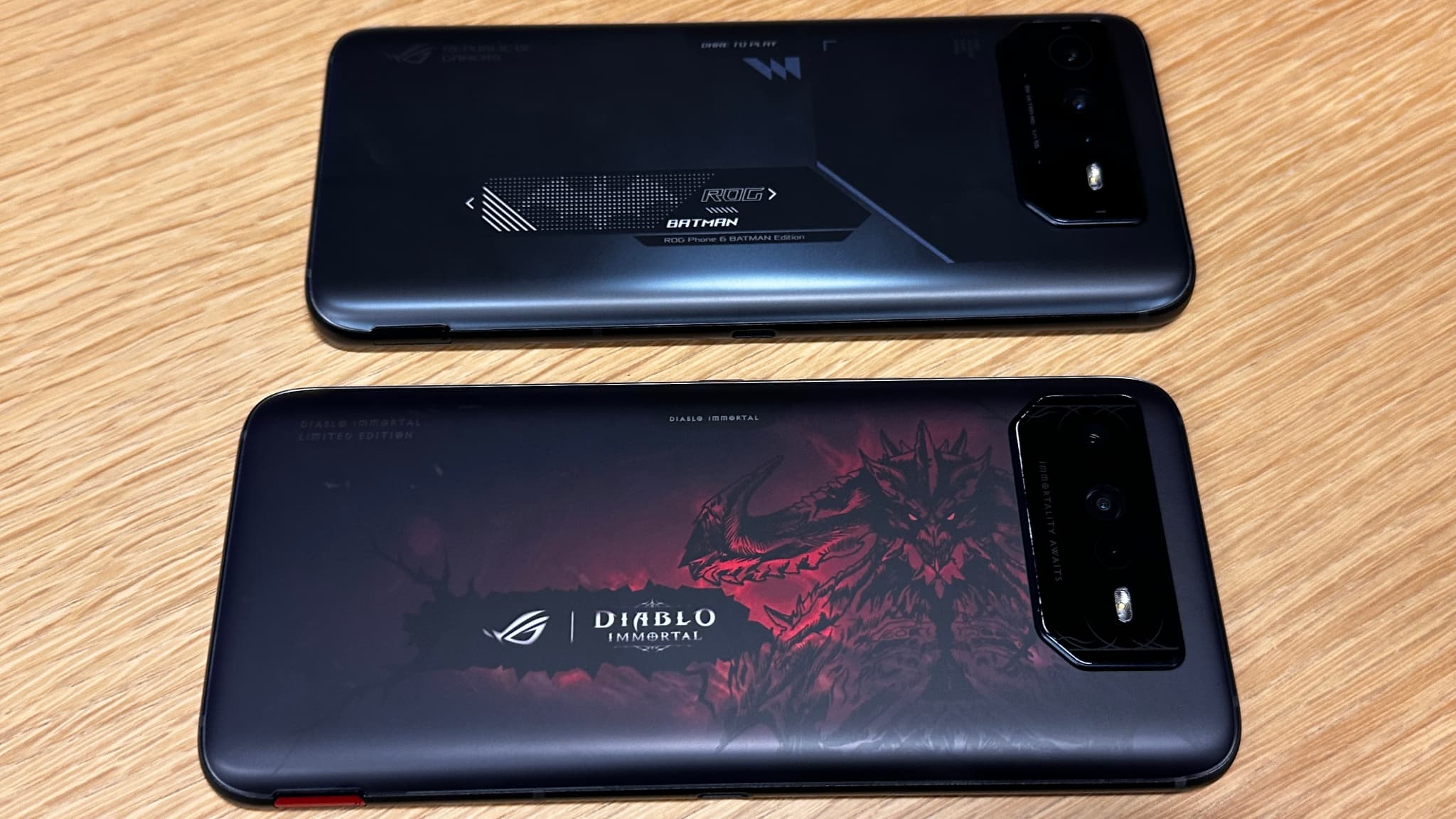Asus lance deux déclinaisons de son ROG Phone 6 Pro aux couleurs de Batman et de Diablo Immortal.