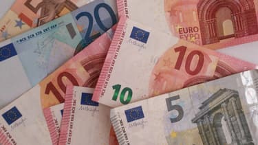 Pour les étrennes, il est d'usage de donner entre cinq et dix euros aux pompiers