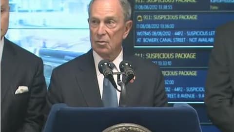 Le maire de New York, Michael Bloomberg, lors de la présentation de ce nouveau système.