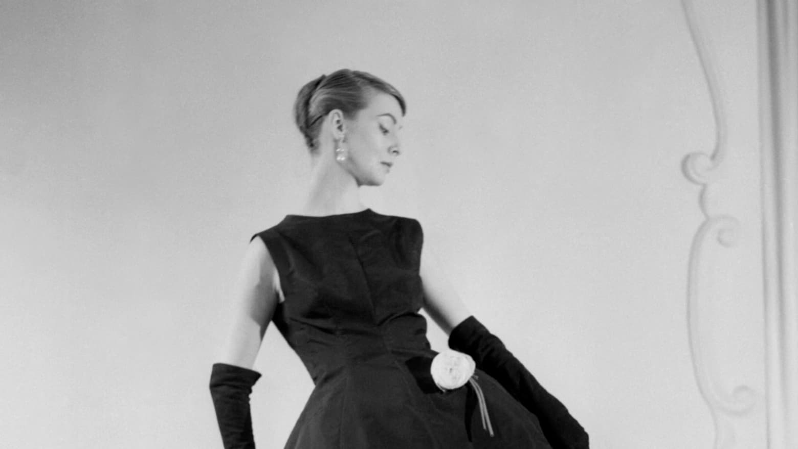 Cristóbal Balenciaga, 1956 Cristóbal Balenciaga, 1956