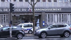 Paris: nu devant les élus du 14e, il se présente habillé en lapin au commissariat