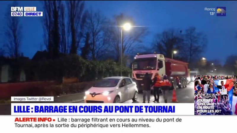 Lille: des manifestants installent un barrage filtrant au pont de Tournai