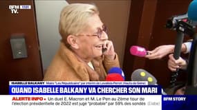 Devant la prison de la Santé, Isabelle Balkany s'entretient avec son mari au téléphone