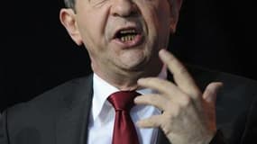 Trois ans après avoir claqué la porte du PS, Jean-Luc Mélenchon, candidat du Front de gauche à la présidentielle, a réussi à prendre la tête de la gauche antilibérale et rêve d'une percée dans la cour des grands. /Photo prise le 29 juin 2011/REUTERS/Gonza