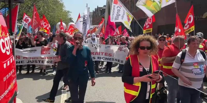 Des manifestants dans les rues de Lille le mardi 6 juin 2023.