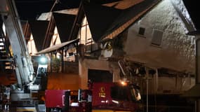 Tout le premier étage de l'hôtel s'est effondré mardi soir vers 23 heures pour une raison encore inconnue