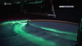Le très beau timelapse d'une aurore australe posté par Thomas Pesquet