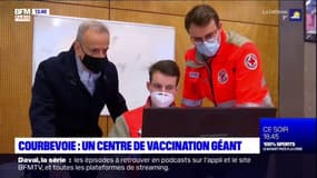 Courbevoie: un centre de vaccination géant a ouvert ses portes mais les doses manquent 