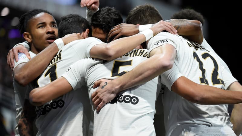 Le Paris Saint-Germain s'est imposé à Dijon (3-0).