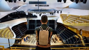 À la Philharmonie de Paris, des sacs à dos vibrants pour les personnes sourdes et malentendantes.