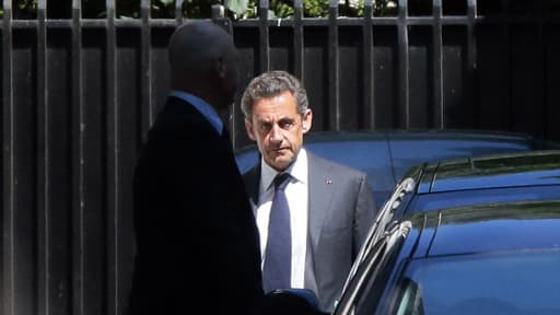 Nicolas Sarkozy à la sortie de son domicile mercredi matin.