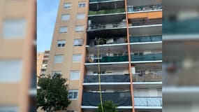 Un feu s'est déclenché sur un balcon le 22 mars 2023 à Saint-André-de-la-Roche.