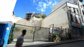 Photo prise le 17 octobre 2024 du lieu des effondrements de 2018 rue d'Aubagne, à Marseile