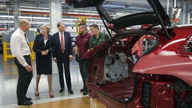 L'incertitude totale entourant l'issue du dossier Brexit fait redouter à Jaguar-Land Rover une paralysie de son activité au 30 mars prochain, et des dizaines de milliers de suppressions de postes.