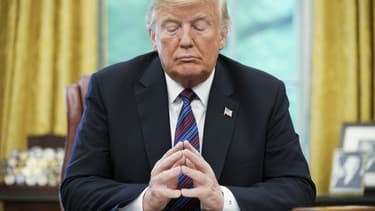 Donald Trump: "C'est incroyable qu'avec un dollar très fort et virtuellement aucune inflation, le monde qui explose autour de nous, Paris qui brûle et la Chine sur la pente descendante, la Fed puisse seulement penser à une nouvelle hausse de taux d'intérêt"