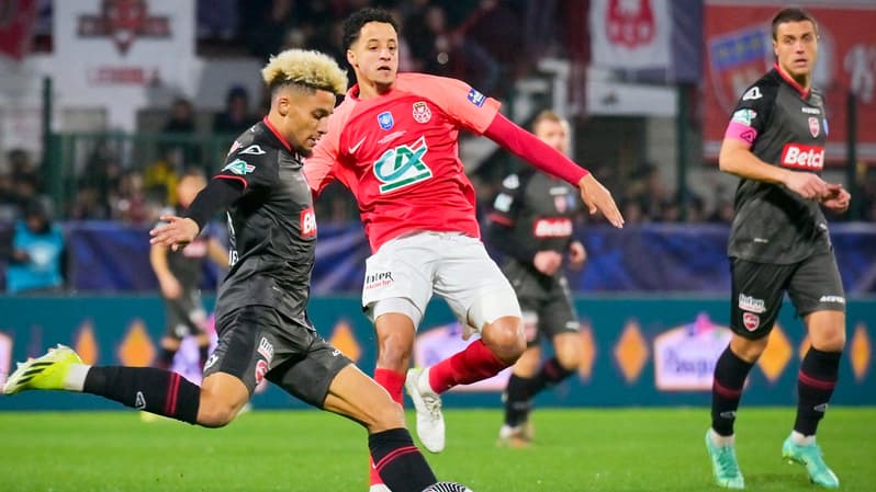 Coupe de France - Allan Linguet (Valenciennes) face à Rouen en quart de finale, le 28 février 2024