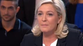 Marine Le Pen, sur le plateau de "Des paroles et des actes", jeudi 21 février.