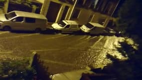 A Malakoff, une rue inondée par la pluie - Témoins BFMTV