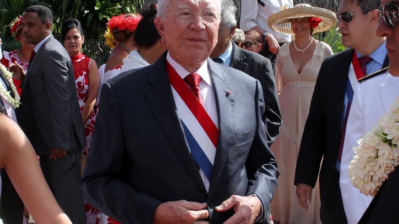 Gaston Flosse a annoncé qu'il rendait sa légion d'honneur.