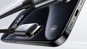 Chargez rapidement vos smartphones grâce à ce câble USB-C
