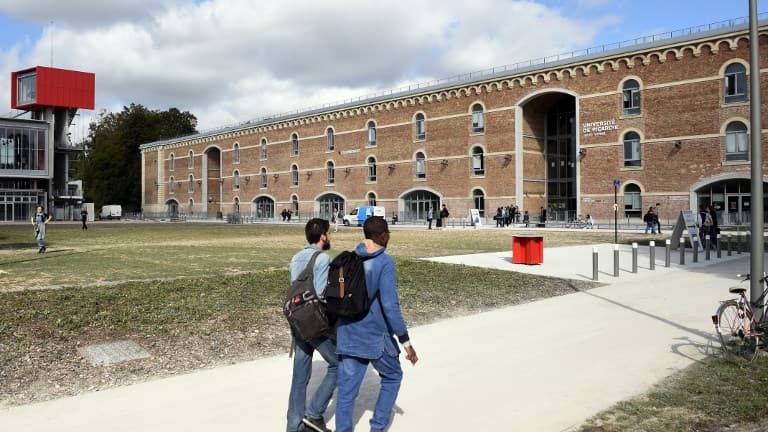 L'université Jules Verne, à Amiens.