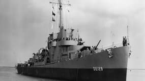 Photographie d'archive du navire américain USS Edsall 