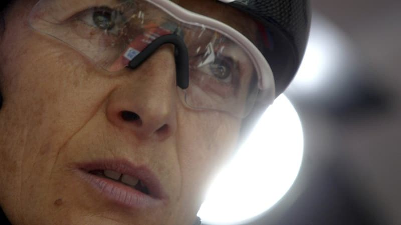 Jeannie Longo, très remontée contre les journalistes