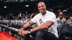 L'ancien joueur de NBA Jason Collins.