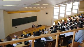 Les cours en anglais pourraient se multiplier dans les universités françaises, pour gagner en compétitivité.