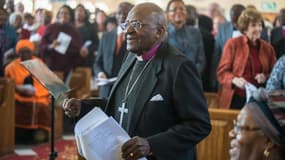 L'archevêque Desmond Tutu et sa femme, Nomalizo Leah, célèbrent leur 60e anniversaire de mariage à Soweto, près de Johannesburg (4 juillet 2015)