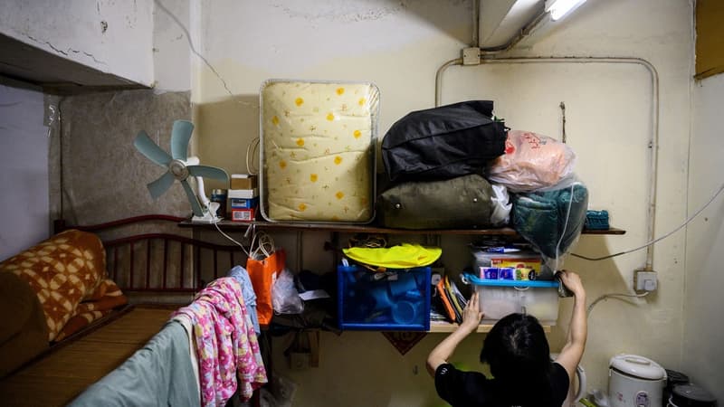 Une distanciation sociale illusoire dans les réduits hongkongais