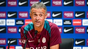Luis Enrique pendant une conférence de presse du PSG, le 15 août 2024