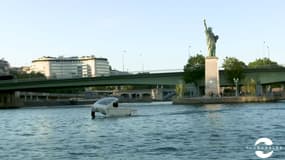 Un prototype de Sea Bubble a été testé pour la première fois sur la Seine mercredi.