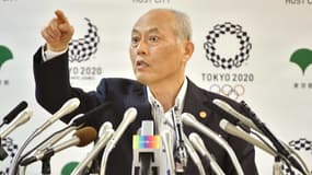 Le gouverneur de Tokyo, Yoichi Masuzoe se trouve sur un siège éjectable après que huit partis ont déposé une motion de défiance contre lui, et réclamé sa démission. 