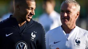 Kylian Mbappé et Didier Deschamps