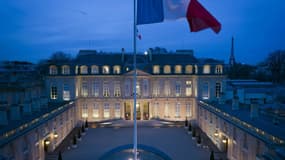 Le Palais de l'Elysées filmé par un drone.