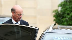 Le ministre de l'Economie, Eric Lombard à la sortie du Conseil des ministres à l'Elysée, le 23 juillet 2025 à Paris