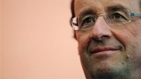 François Hollande a appelé à calmer le jeu dans le débat qui s'est tendu avec sa rivale Martine Aubry pour le second tour de la primaire socialiste. "Je fais en sorte que la gauche gagne. Mon seul adversaire, c'est Nicolas Sarkozy", a-t-il déclaré sur TF1