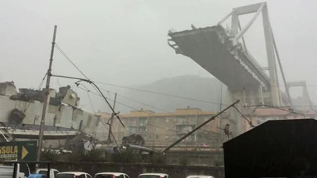 Le 14 août, ce pont autoroutier s'est effondré, faisant 43 morts. Il était géré par l'opérateur Autostrade per I'Italia, filiale à 88% du groupe italien Atlantia.
