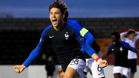 Adil Aouchiche, avec l'équipe de France U17