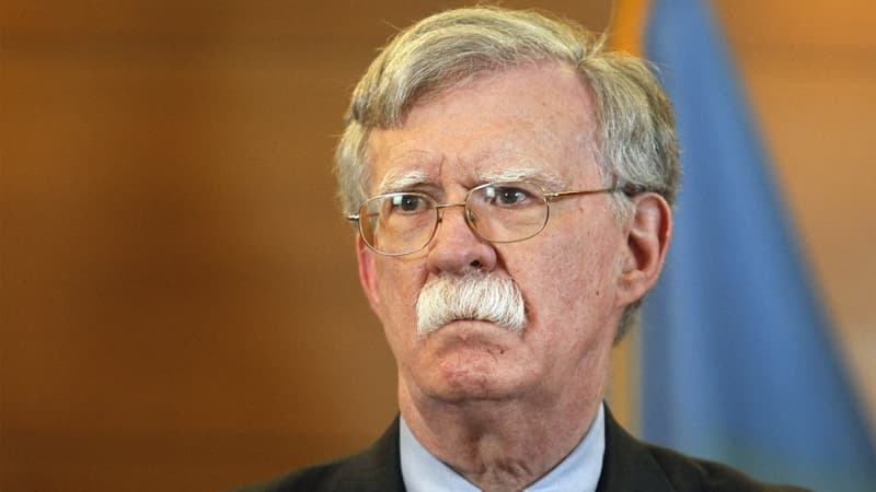Le conseiller américain à la sécurité nationale John Bolton s'exprime lors d'une conférence de presse à Kiev, en Ukraine, le 28 août 2019.