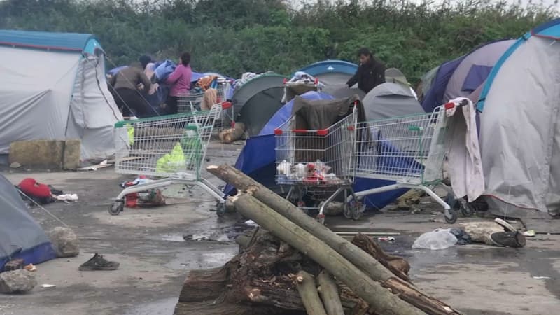 Camp de migrants à Grande-Synthe en novembre 2021