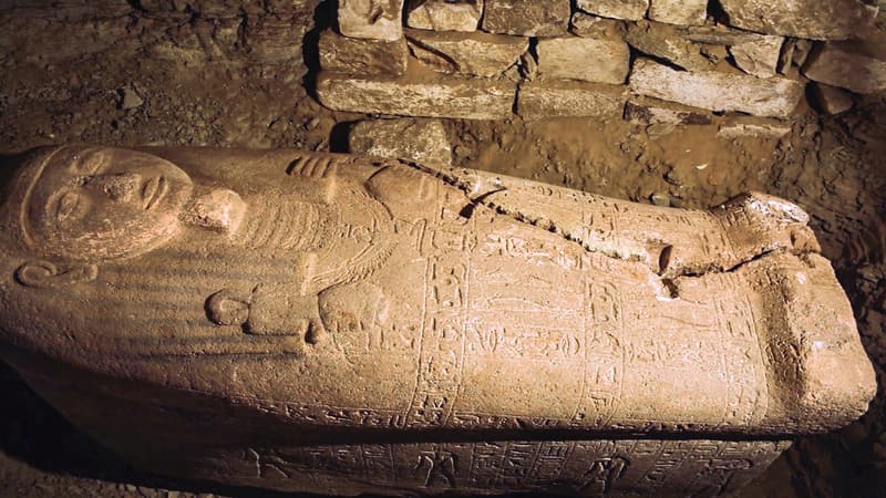 Le sarcophage de Ptah-em-uya, révélé par l'Egypte en septembre 2022